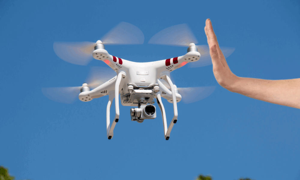 Gobierno prohíbe vuelo de drones - Agencia Carabobeña de Noticias