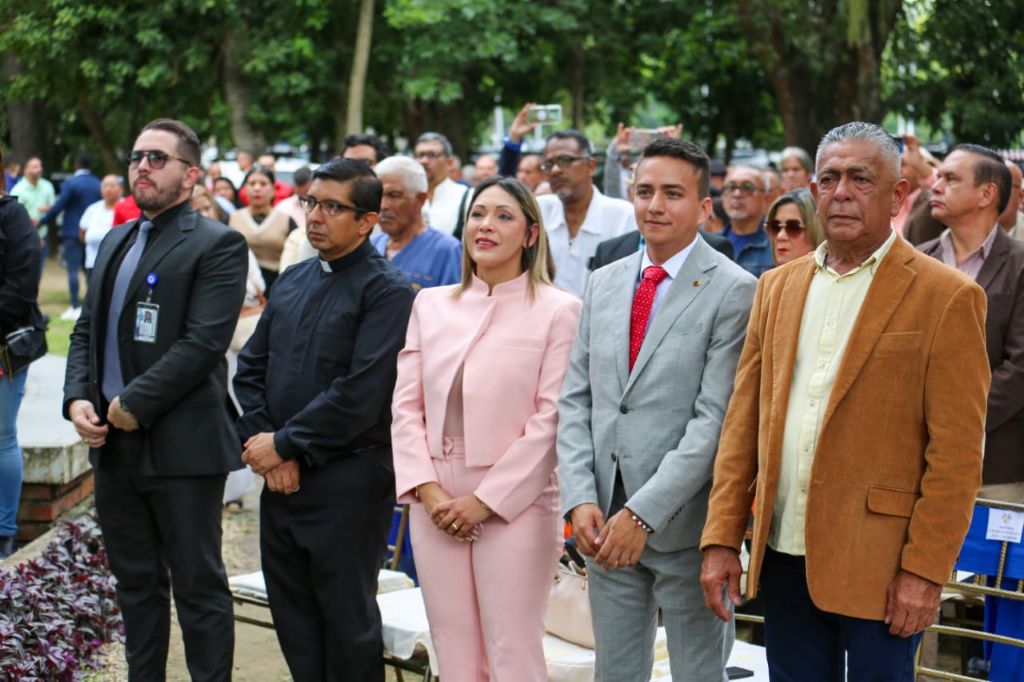 Juramentada Elizabeth Niño - Agencia Carabobeña de Noticias