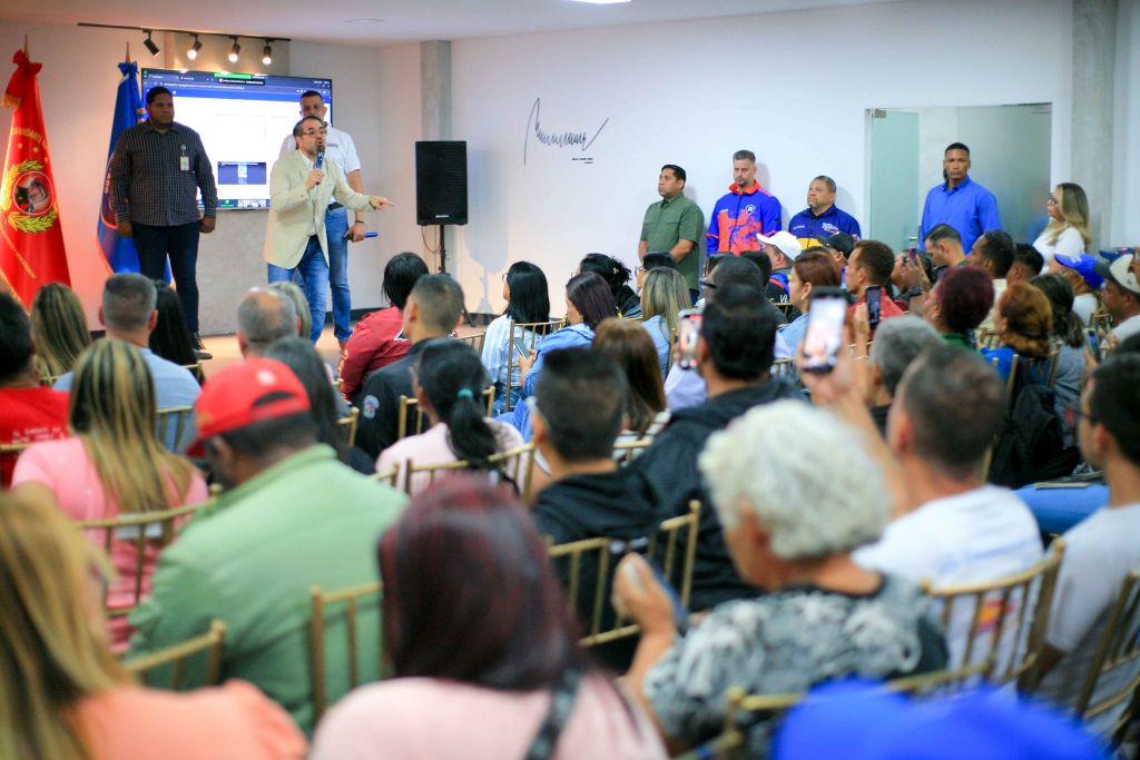 Lacava llama a la organización popular - Agencia Carabobeña de Noticias