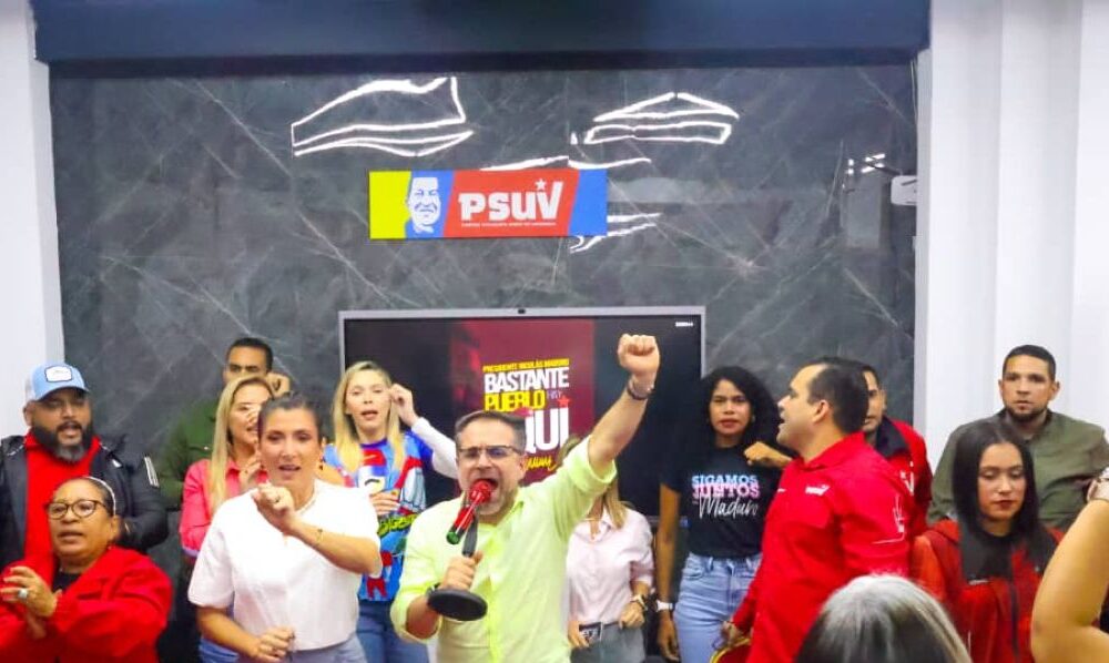 Lacava reafirma respaldo al presidente Nicolás Maduro . Agencia Carabobeña de Noticias