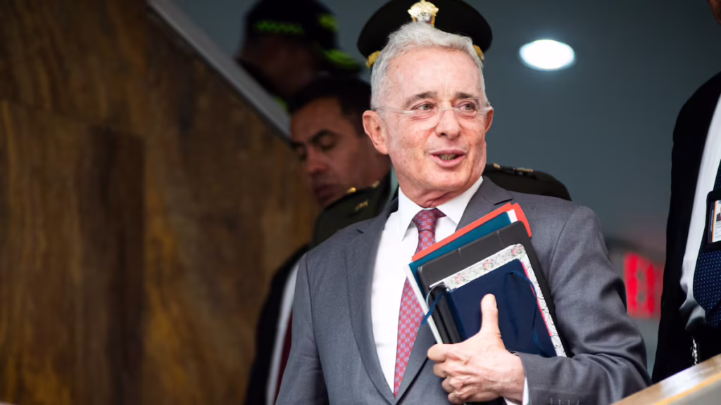 Libertad para Álvaro Uribe - Agencia Carabobeña de Noticias