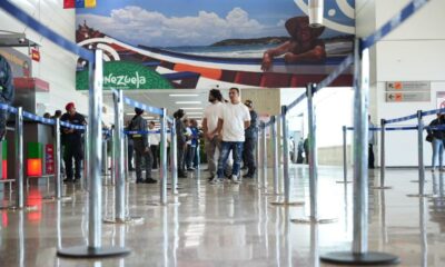 Llega vuelo 58 con 110 migrantes - Agencia Carabobeña de Noticias