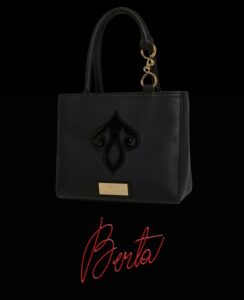 Raenrra Flor de Lis 2025