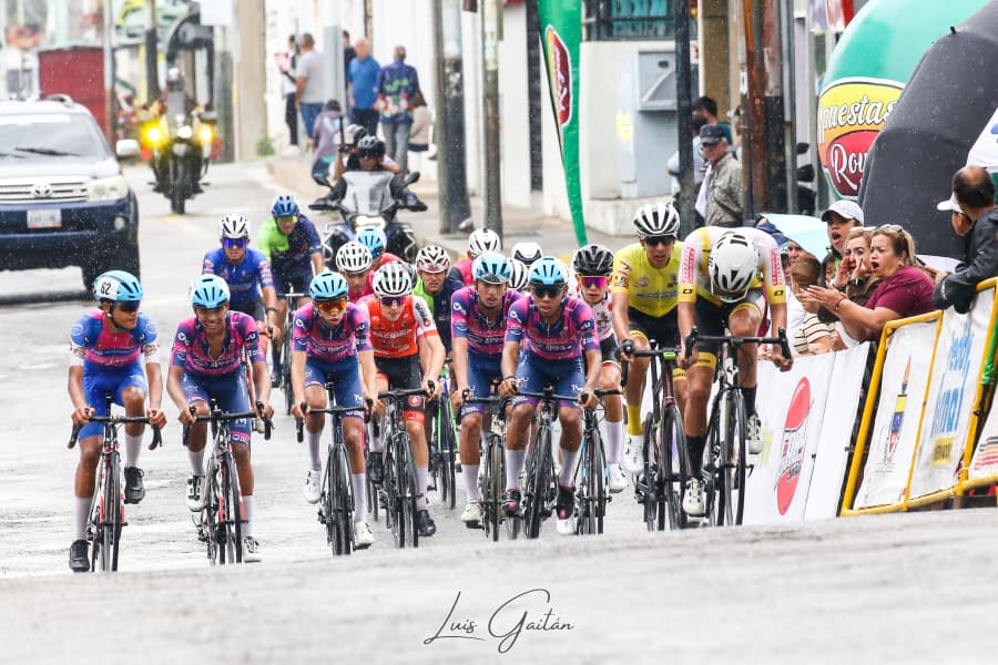 Rikeyberth Alvarado campeón - Agencia Carabobeña de Noticias