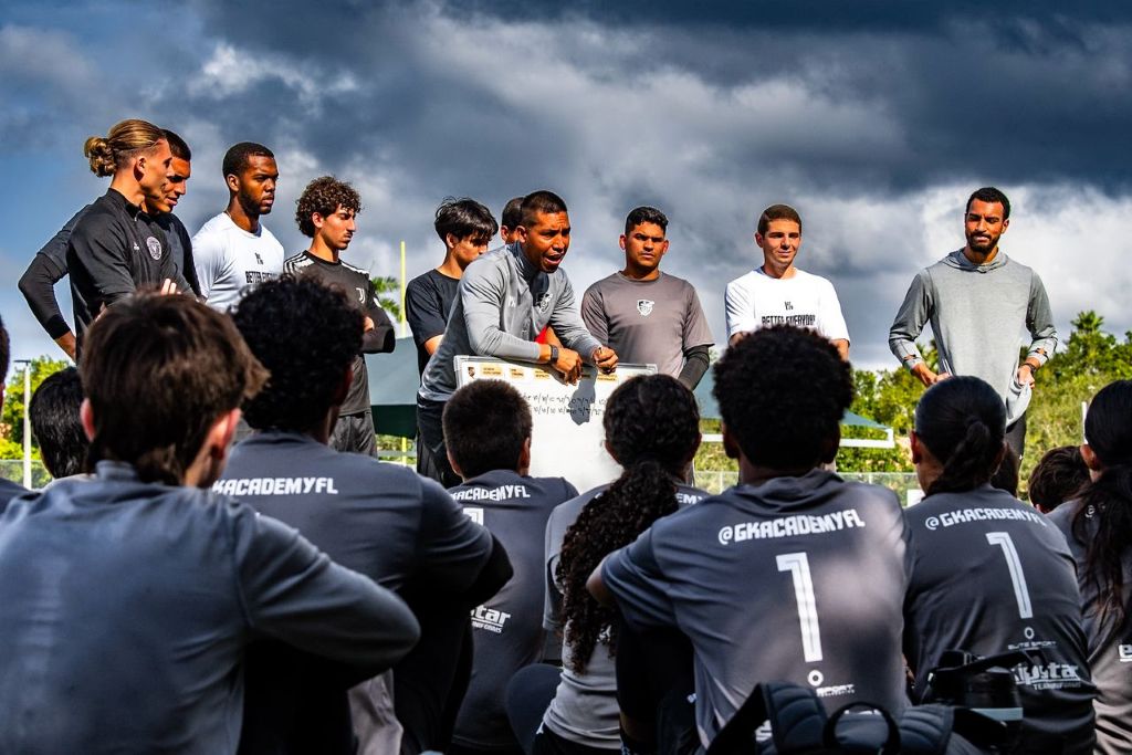 Ronald Garcés en lo más alto con The Pro GK Academy - Agencia Carabobeña de Noticias