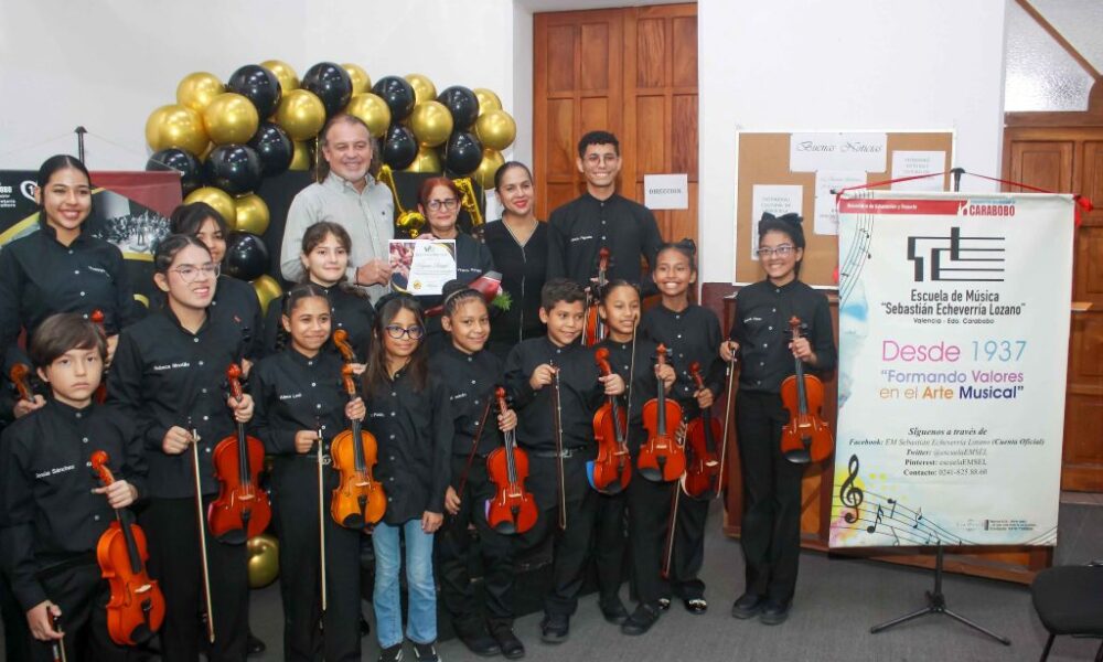 Talento carabobeño brilló en cierre académico - Agencia Carabobeña de Noticias
