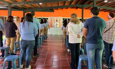 Trabajadores de alcaldía de San Diego participaron en misa - Agencia Carabobeña de Noticias