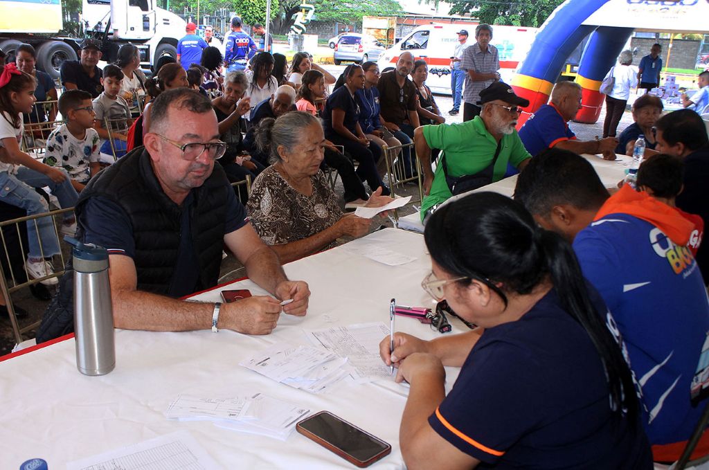 Trabajadores del Clebc y Contraloría recibieron atención - Agencia Carabobeña de Noticias