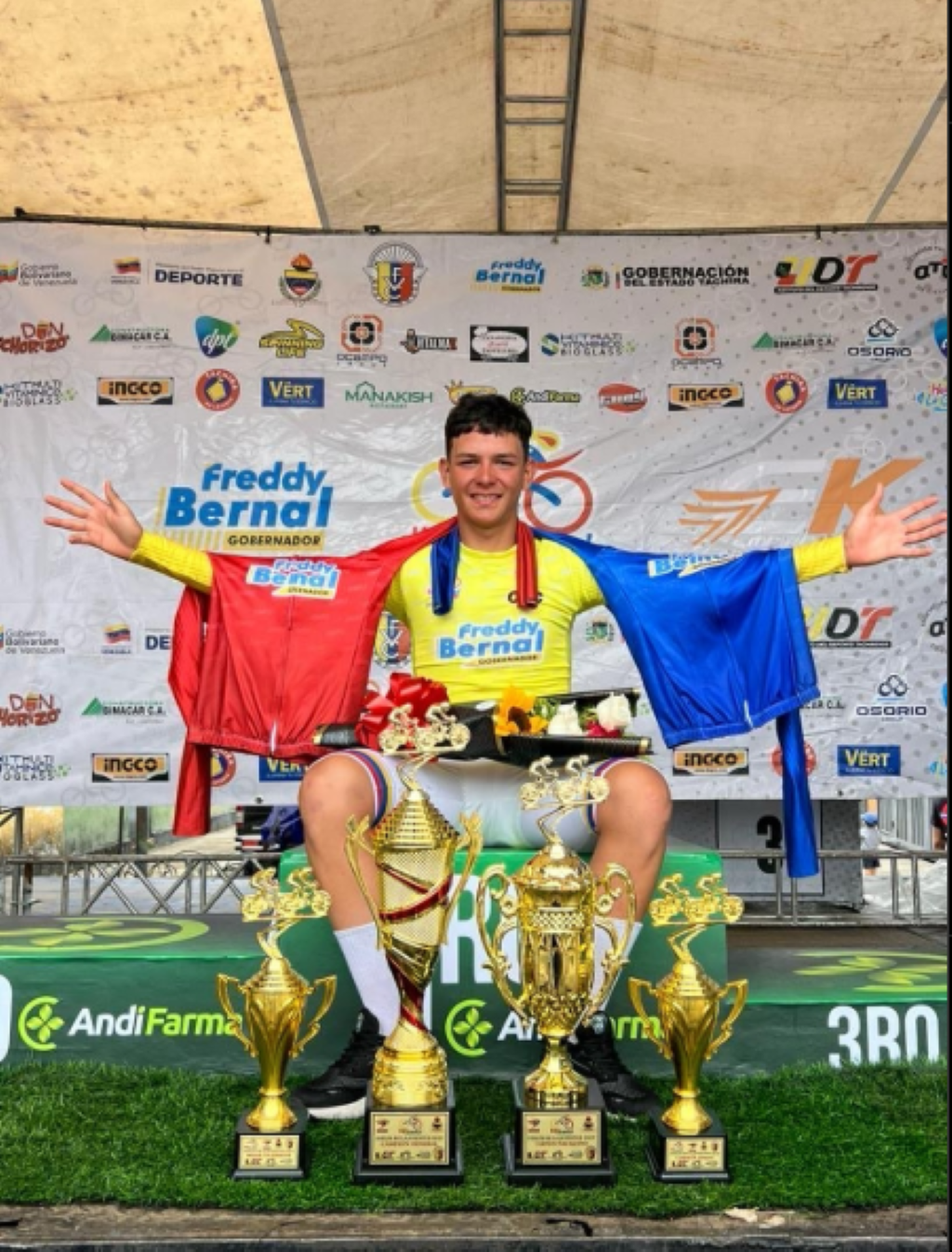 Rikeyberth Alvarado campeón - Agencia Carabobeña de Noticias