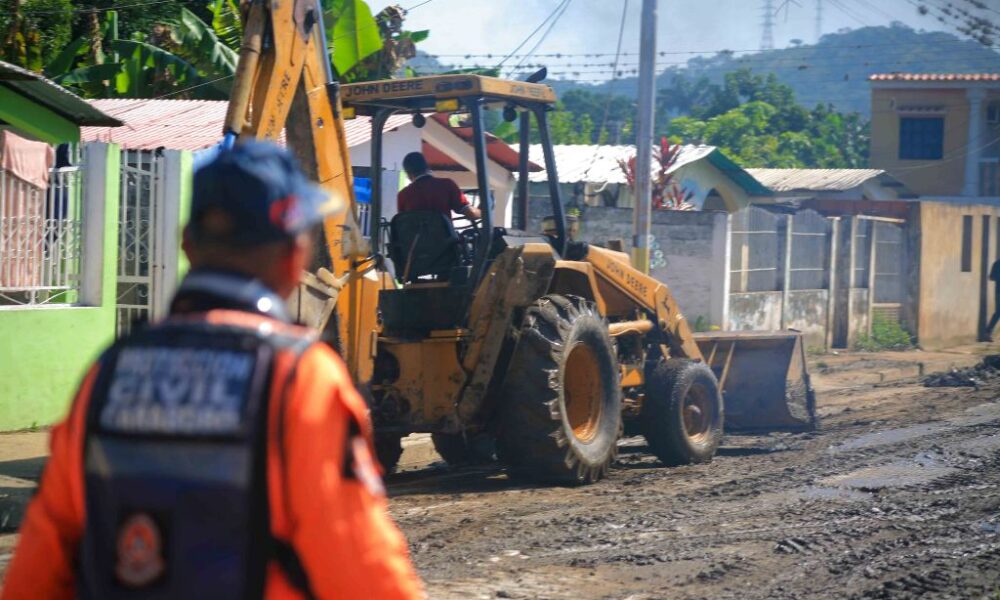 Avanzan labores de limpieza por lluvias en Central Tacarigua - Agencia Carabobeña de Noticias
