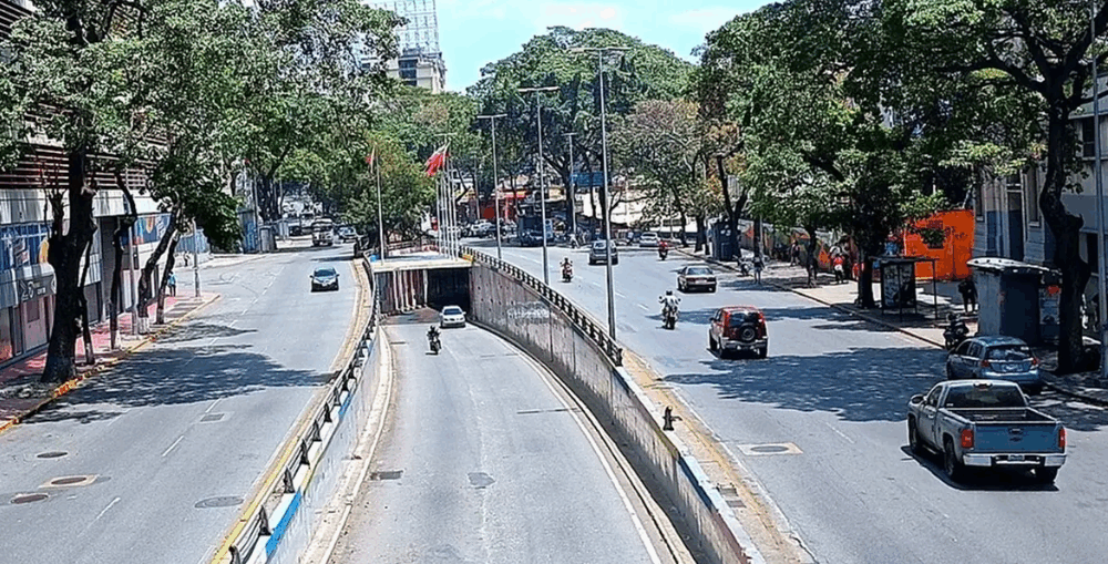 Cierre nocturno Andrés Bello