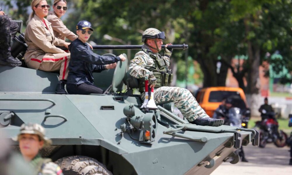 Entrenamiento militar en Fuerte Paramacay - Agencia Carabobeña de Noticias
