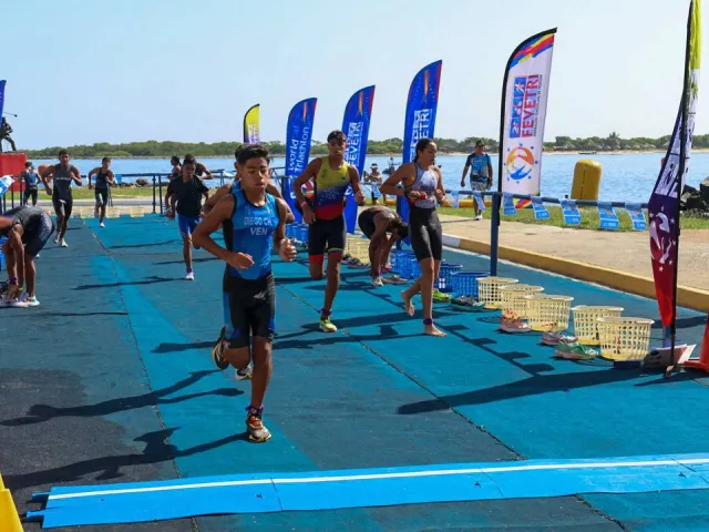 I Válida Nacional de Triatlón Sprint - Agencia Carabobeña de Noticias