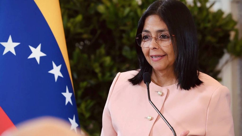 Maduro firmó un decreto de conmoción exterior - Agencia Carabobeña de Noticias