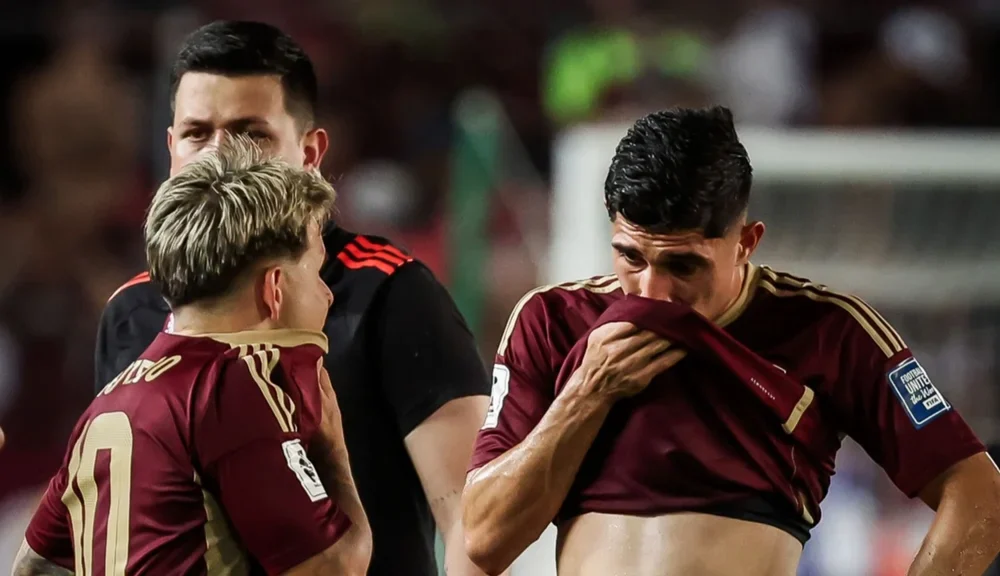 Maduro pide reestructuración de la Vinotinto - Agencia Carabobeña de Noticias