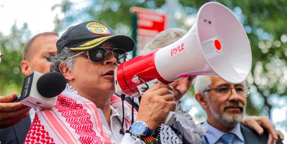 Petro sin visa - Agencia Carabobeña de Noticias