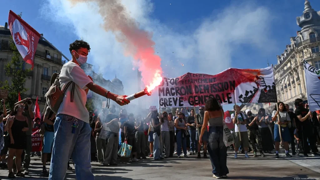 Protestas en Francia - Agencia Carabobeña de Noticias