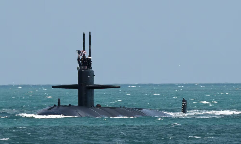 Trump desplegó submarinos nucleares frente a Rusia - Agencia Carabobeña de Noticias