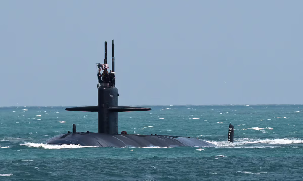 Trump desplegó submarinos nucleares frente a Rusia - Agencia Carabobeña de Noticias