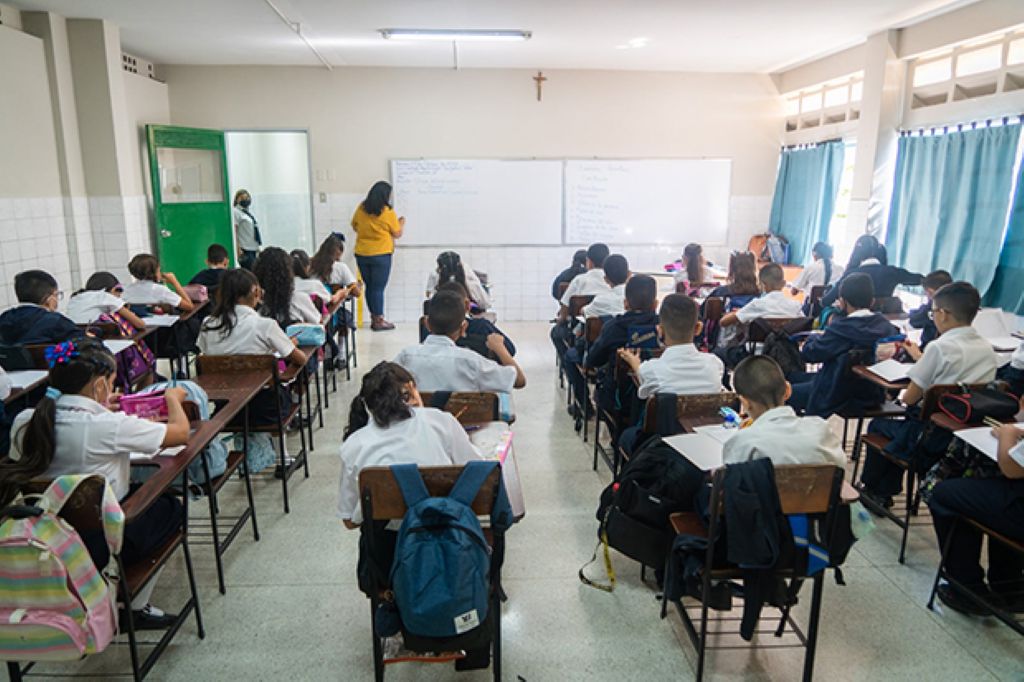 colegios privados tendrán personal completo - Agencia Carabobeña de Noticias