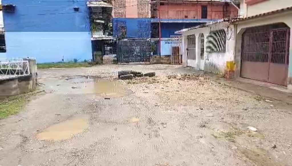 piden urgente plan de asfaltado - Agencia Carabobeña de Noticias