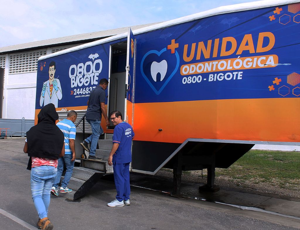 0-800 Bigote impulsa atención odontológica - Agencia Carabobeña de Noticias