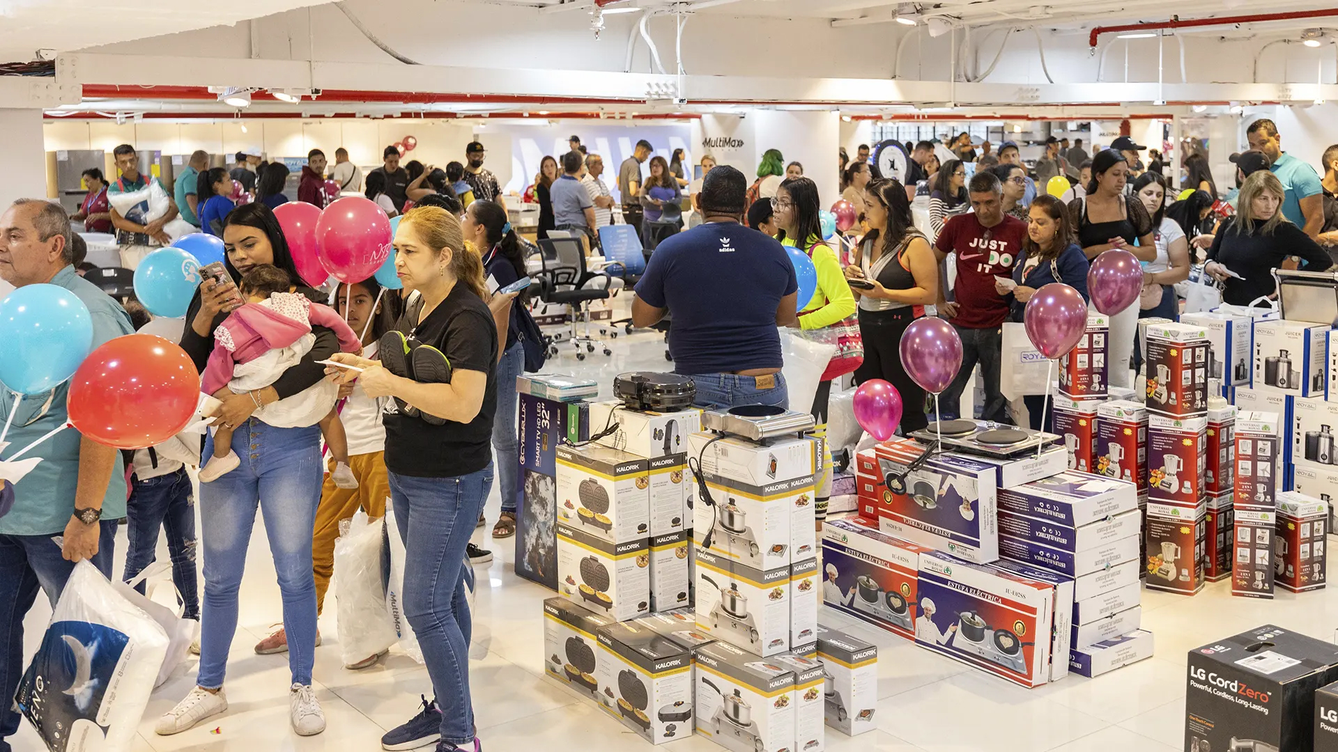 sexto aniversario de Multimax