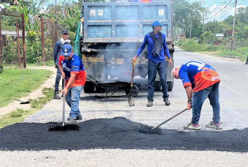 Bacheo y asfaltado en Carretera Nacional Güigüe-Valencia - Agencia Carabobeña de Noticias