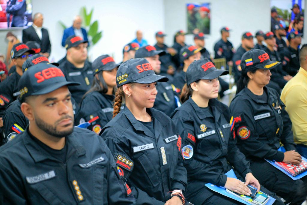 Capacitan a funcionarios del Sebin - Agencia Carabobeña de Noticias