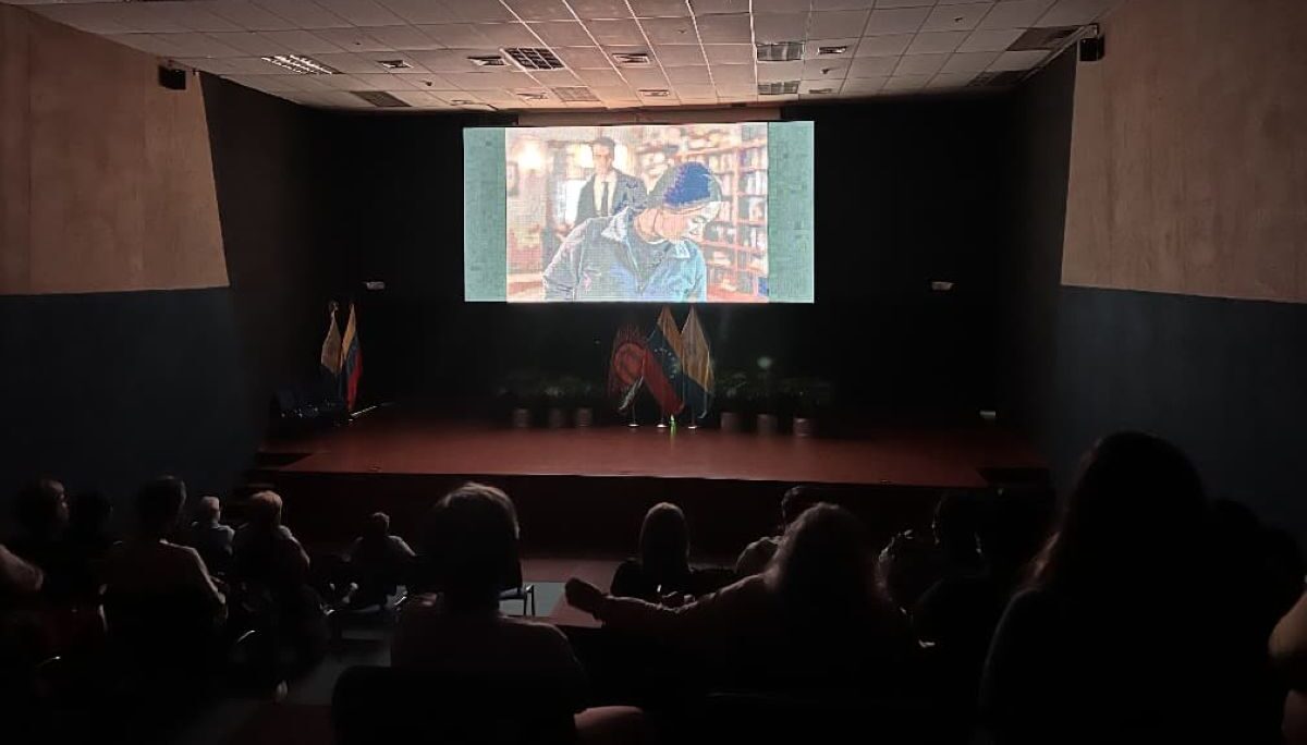 Cine Foro SD - Agencia Carabobeña de Noticias