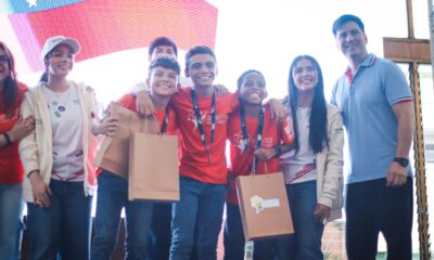Colegio Santo Tomás de Aquino World Robot