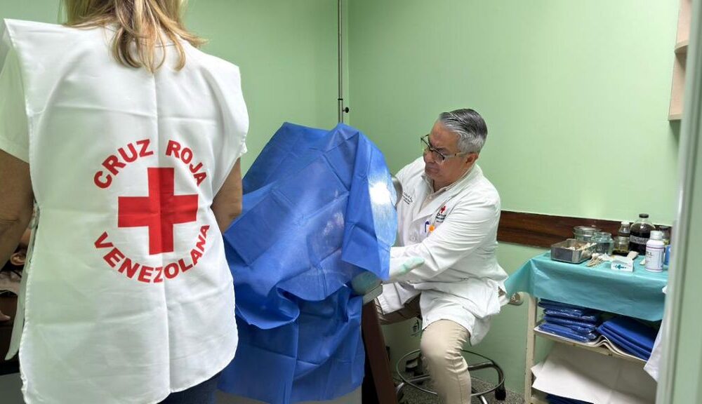 Cruz Roja filial Valencia benefició a 91 pacientes - Agencia Carabobeña de Noticias