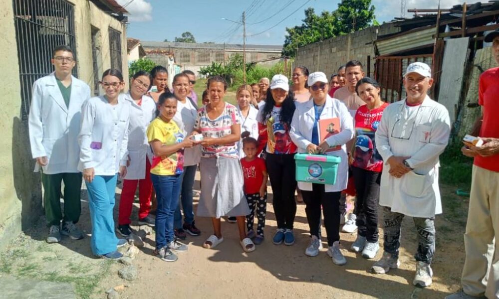 Entrega de medicamentos en Bejuma - Agencia Carabobeña de Noticias