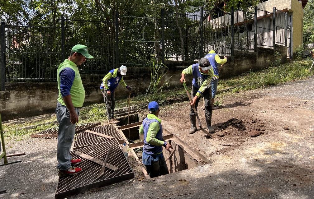 Fumcosandi atiende sectores de San Diego afectados por lluvias - Agencia Carabobeña de Noticias