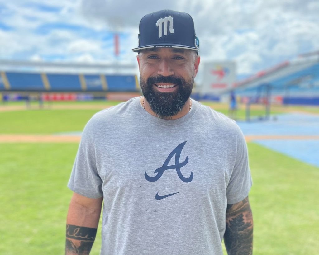Magallanes recibe primero importados - Agencia Carabobeña de Noticias