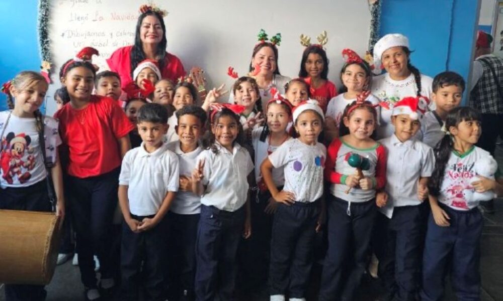 Navidad en escuelas y liceos - Agencia Carabobeña de Noticias