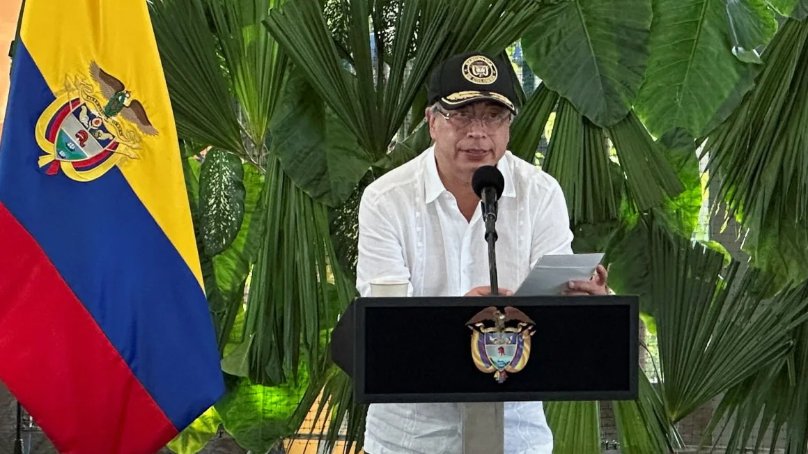 Petro se distancia de Venezuela - Agencia Carabobeña de Noticias