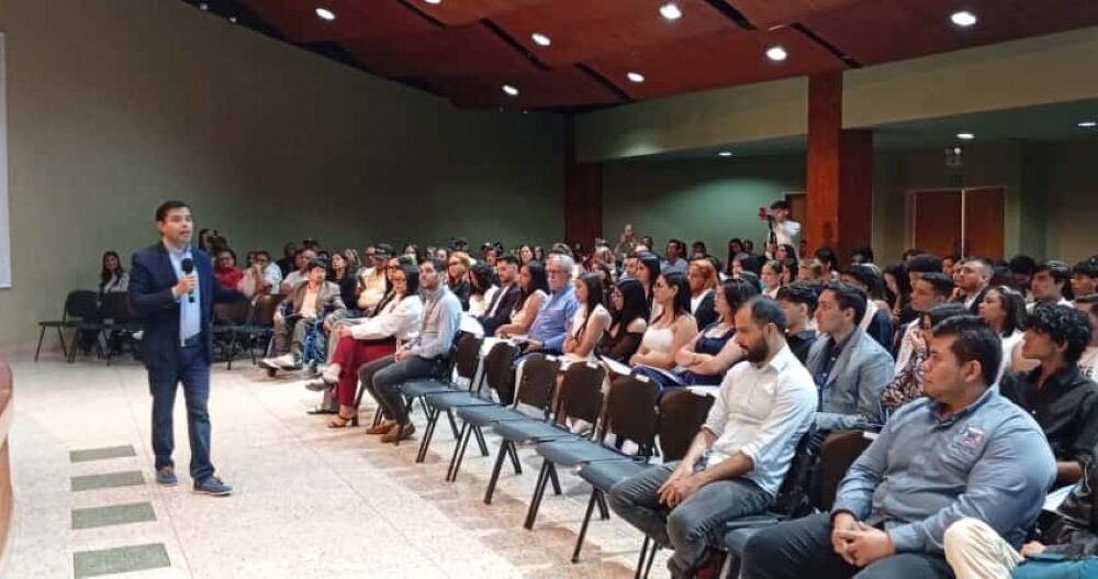 UJAP supera 10 mil 600 asistentes técnicos graduados - Agencia Carabobeña de Noticias