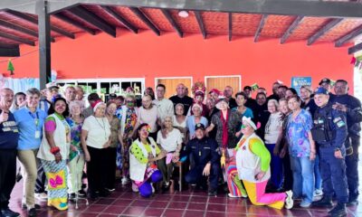 Almuerzo especial con abuelos - Agencia Carabobeña de Noticias