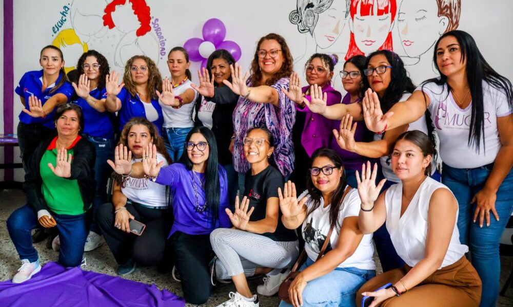 Colectivo feminista Mujer Género Rebelde - Agencia Carabobeña de Noticias