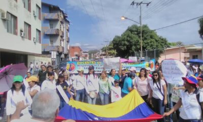 Docentes plantean bono navideño - Agencia Carabobeña de Noticias