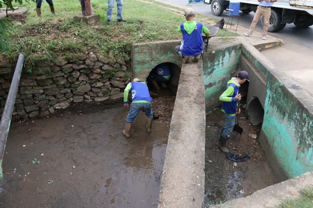 Inspeccionan drenajes de aguas pluviales en San Diego - Agencia Carabobeña de Noticias