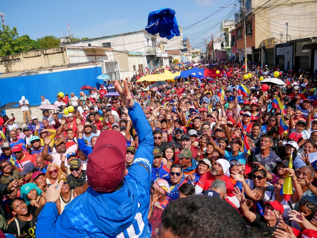 Juramentados Comités Bolivarianos de Base Integral - Agencia Carabobeña de Noticias