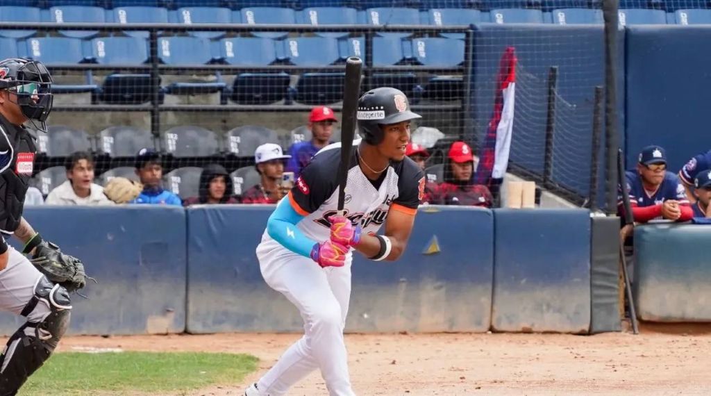 Marineros de Carabobo recibe a dos peloteros - Agencia Carabobeña de Noticias