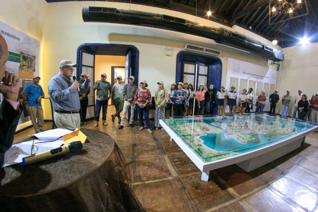 Nuevos tótems informativos en Centro Histórico de Puerto Cabello - Agencia Carabobeña de Noticias