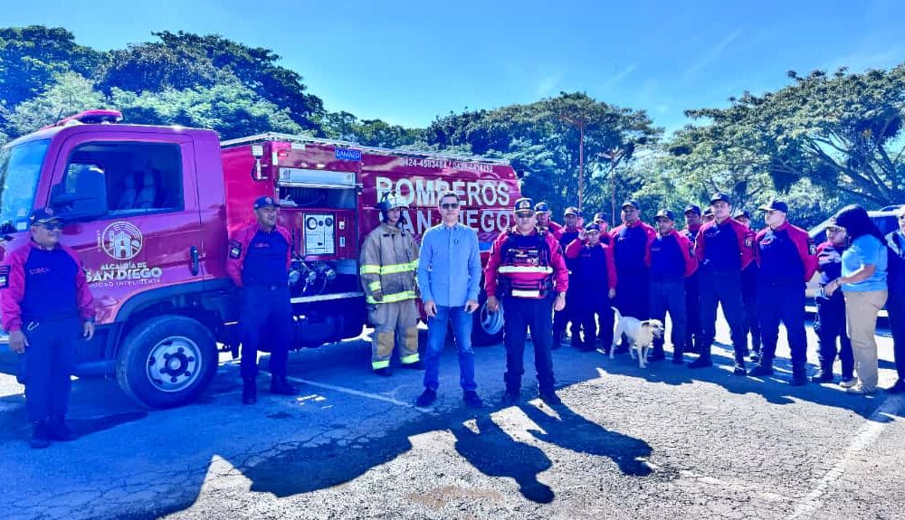 San Diego incorpora nuevo camión bomba - Agencia Carabobeña de Noticias