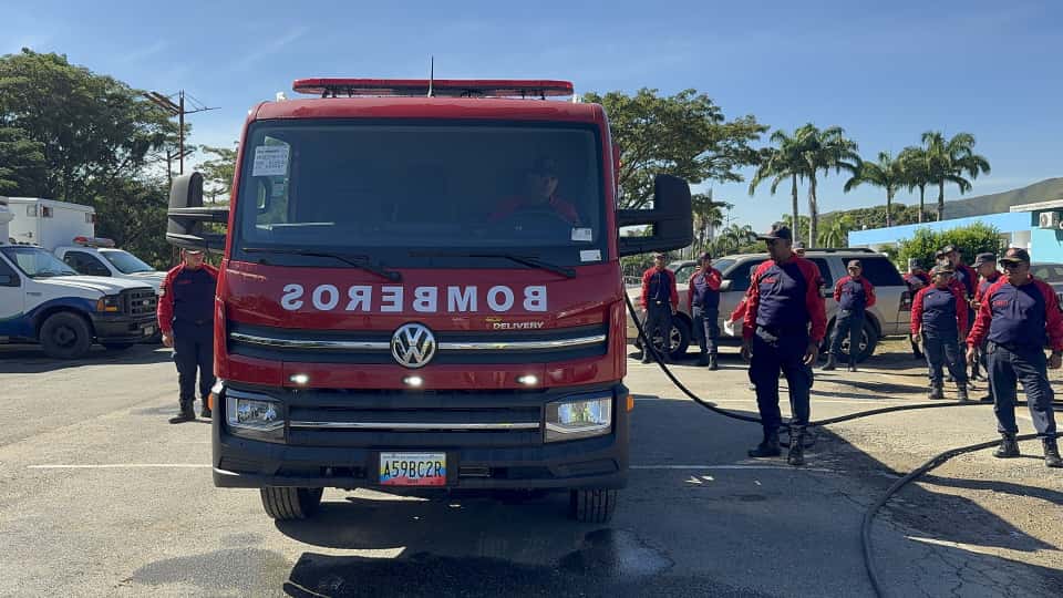 San Diego incorpora nuevo camión bomba - Agencia Carabobeña de Noticias
