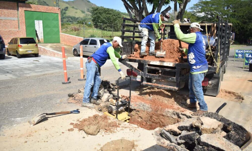 plan de mantenimiento vial con bacheo - Agencia Carabobeña de Noticias