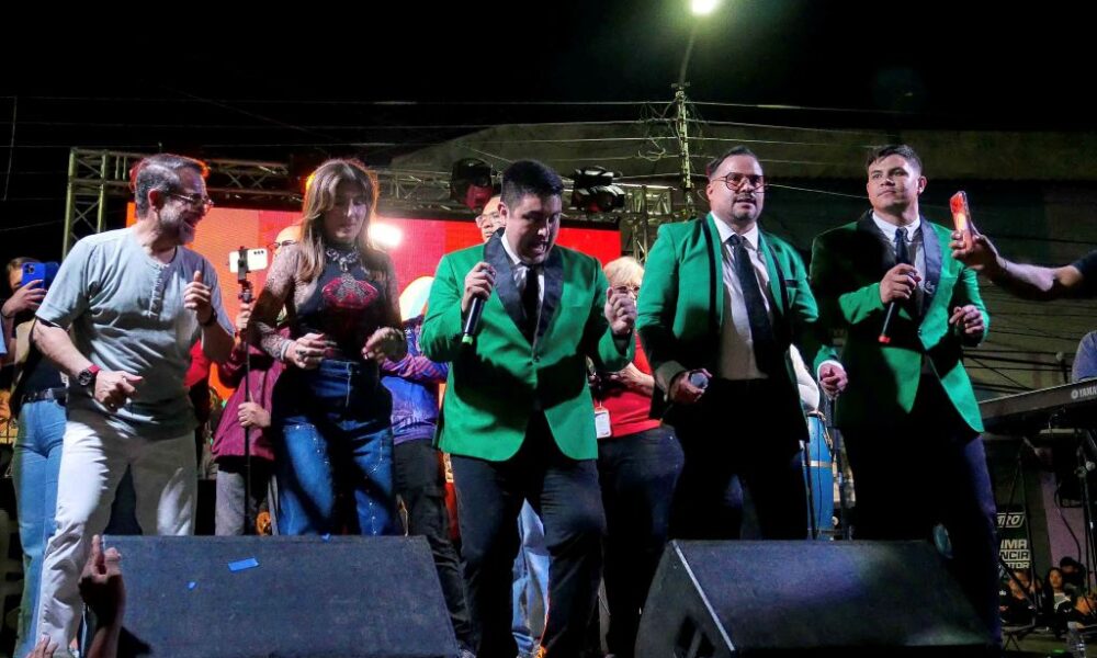 A recibir Año Nuevo en Puerto Cabello - Agencia Carabobeña de Noticias