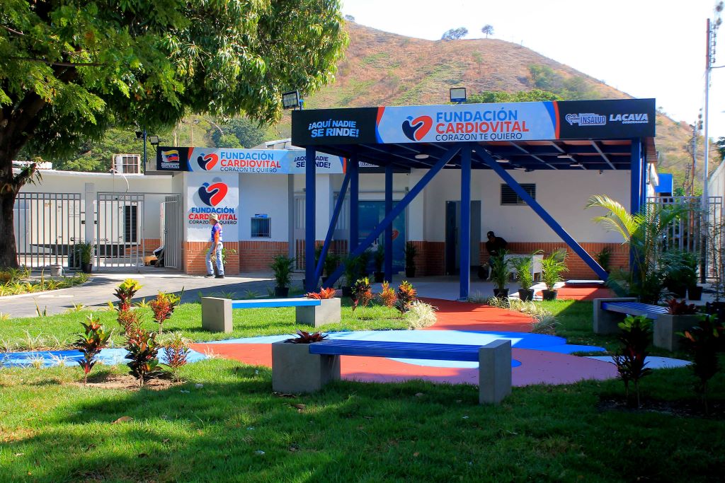 Avanzan trabajos de construcción en la Fundación Cardiovital - Agencia Carabobeña de Noticias
